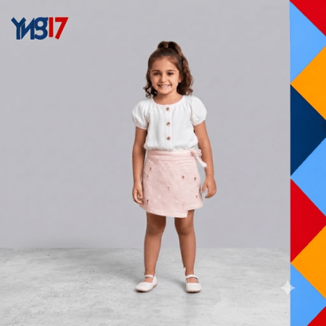 An elegant skirt for girls with a modern design that offers a unique and comfortable look. Featuring attractive embroidery.